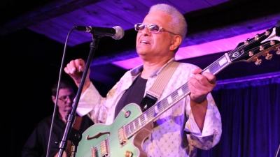 Al Jones serviert mit seiner Bluesband regelmäßig großartige Konzerte – wie hier im vergangenen Jahr am Schafferhof. (Archivbild: prh)