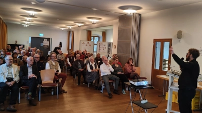 Vortrag von Architekt Johannes Steidl. (Bild: Most Sebastian)