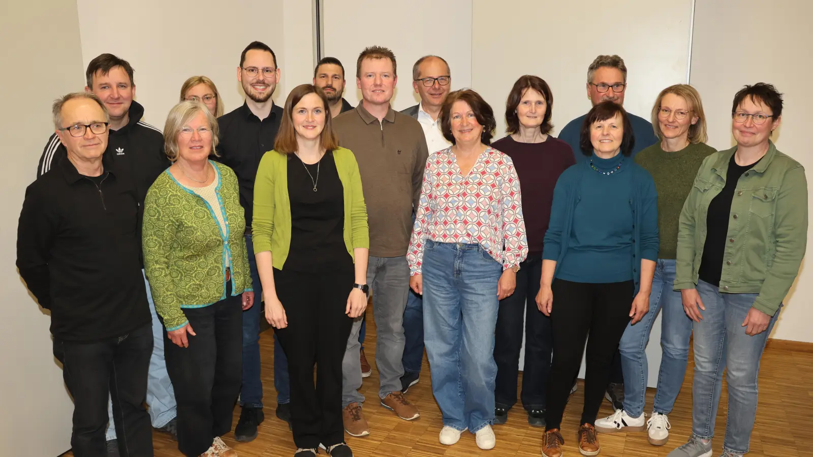 Die neue Vorstandschaft des OGV Kemnath setzt sich aus neuen und bewährten Mitgliedern zusammen. Nicht im Bild sind Sonja Pemp, Johannes Murr und Werner Rupprecht. (Bild: Werner Rupprecht)