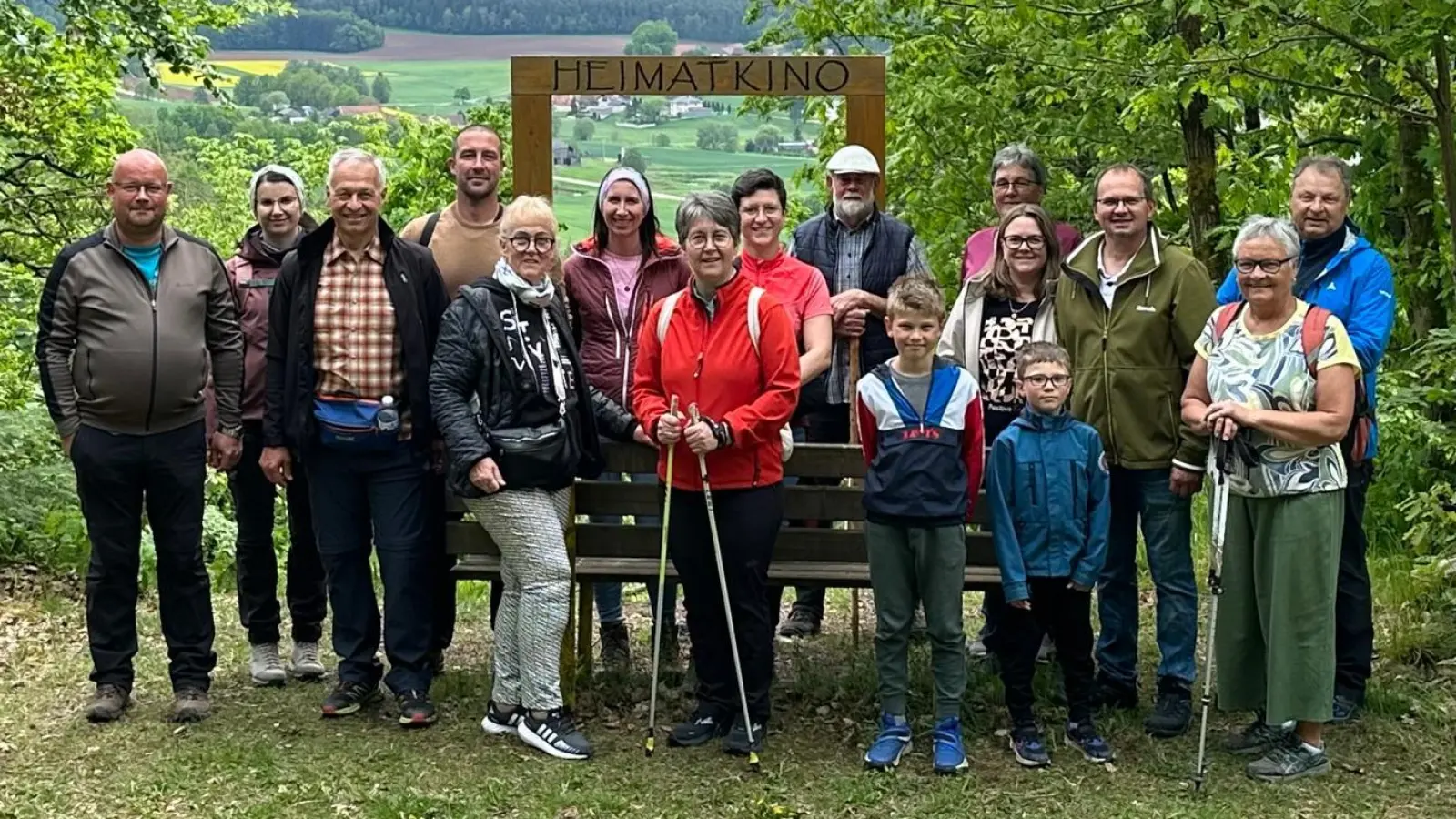 Maiwanderung des OGV Sigl  (Bild: Monika Krieger)