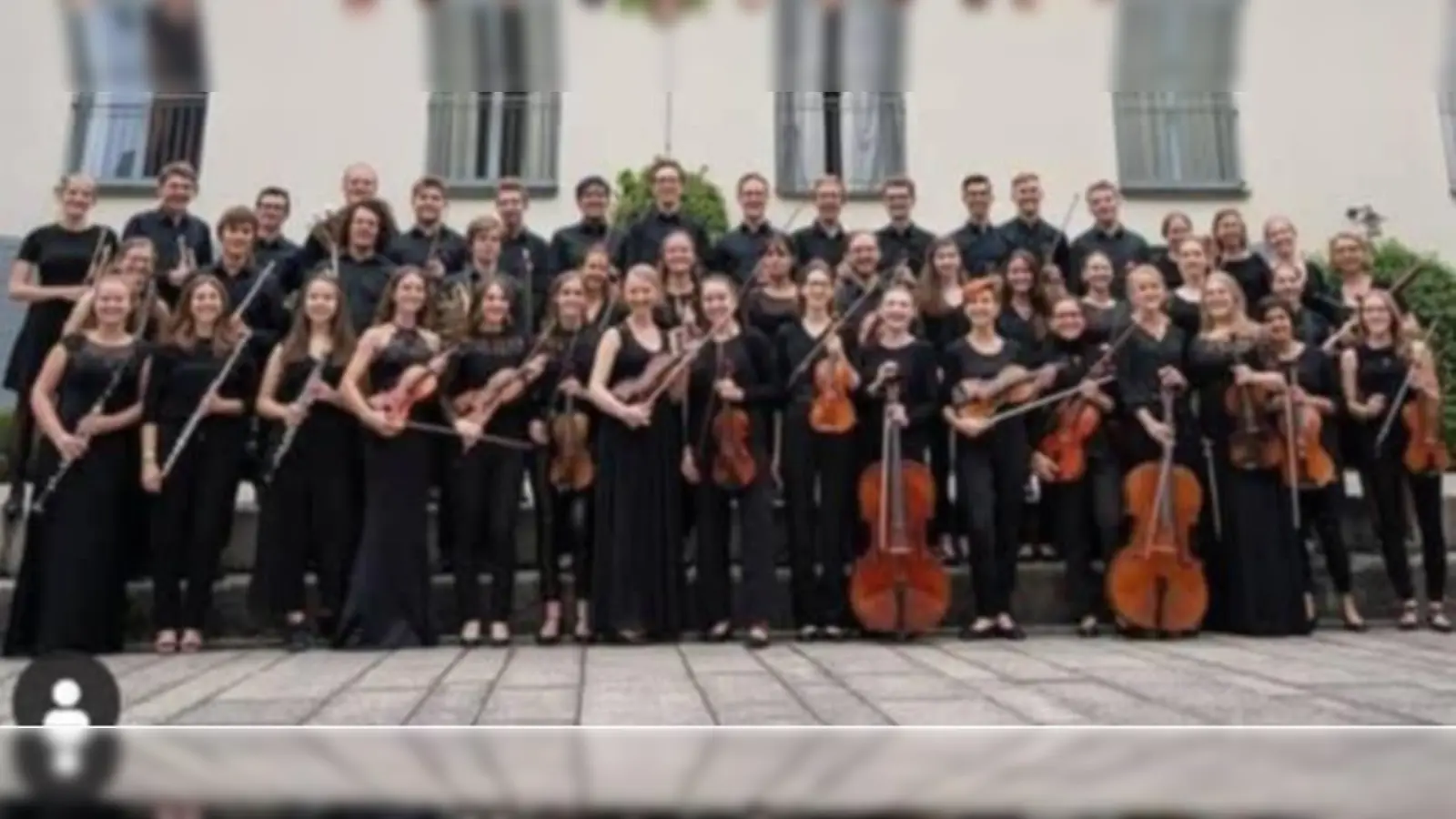 Rund 60 Instrumentalmusiker im Alter von 14 bis 27 Jahren gehören derzeit dem Ostbayerischen Jugendsinfonieorchester an, das in der Schwarzachtalhalle in Neunburg vorm Wald auftreten wird. (Foto: Johanna Sulejmani)