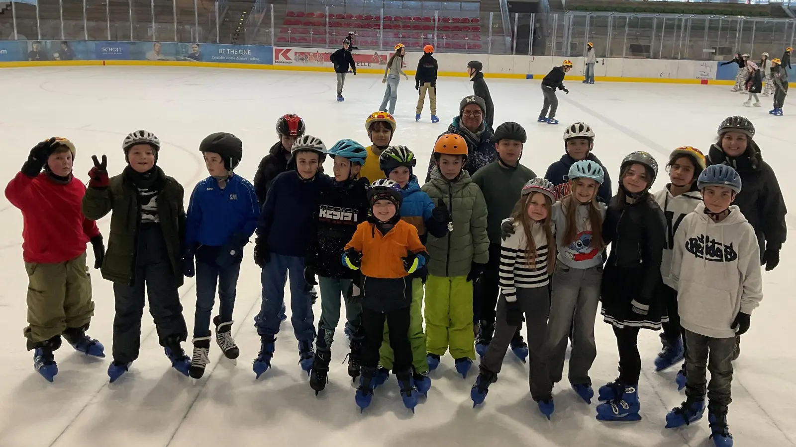 Alle Klassen der Mittelschule waren dabei - Klasse 5. (Bild: Hans Walter)