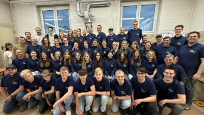 Aktive Wehr, Festausschuss und Festdamen für das im Jahr 2027 anstehende 150-jährige Gründungsjubiläum. (Bild: Elia Stahl)