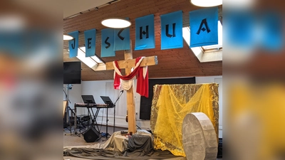 Missionsgemeinschaft Offene Tür feiert Ostern mit einem Familiengottesdienst (Bild: Elke Gehr)