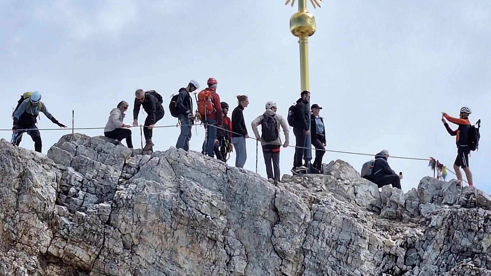 Zugspitze, Gipfelkreuz (Bild: Hubert Schröter)