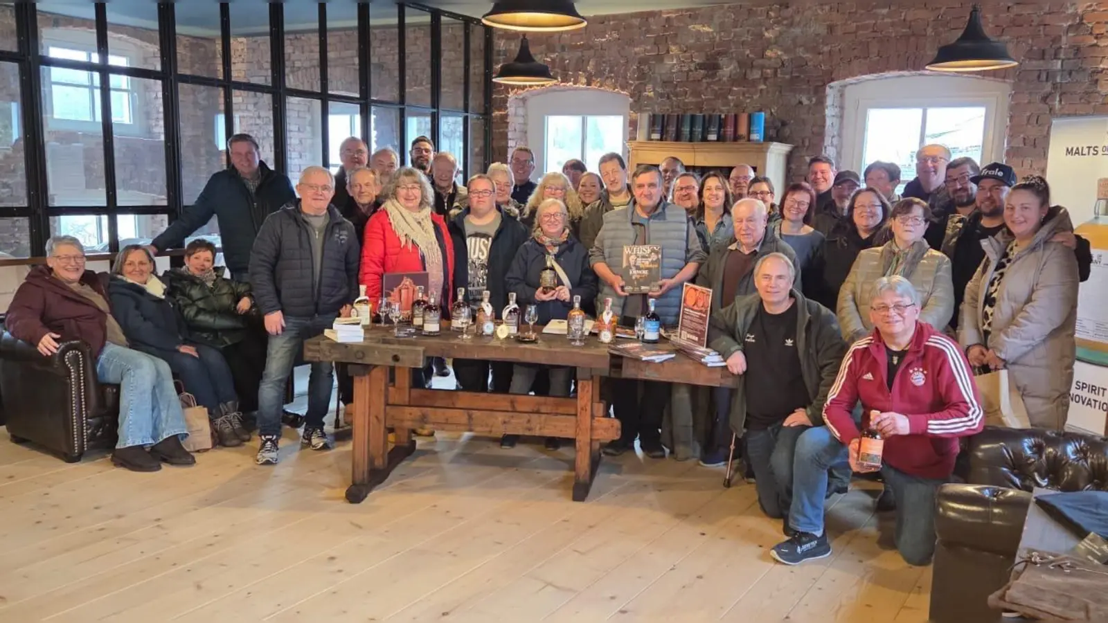 Gruppenfoto (Bild: Stefan Schwarzmeier)