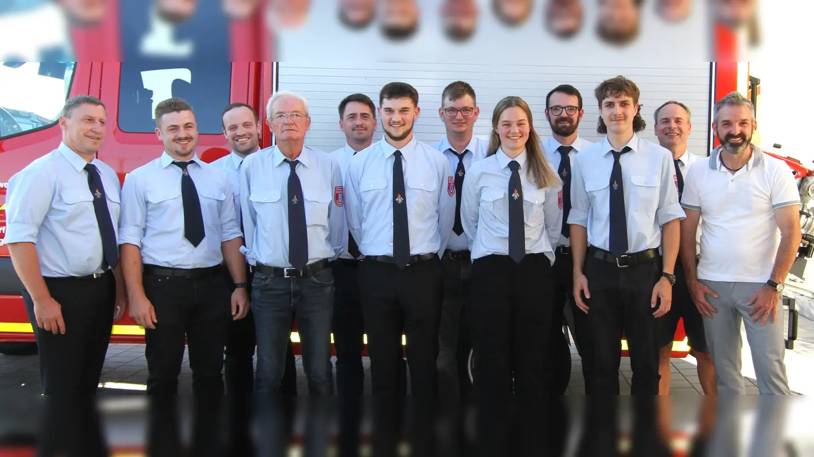 Neue Vorstandschaft, mit dem wiedergewählten Vorsitzenden Norbert Pöllinger (links) und dem 1.Bürgermeister der Gemeinde Birgland Elmar Halk (rechts) (Bild: Norbert Weis  )