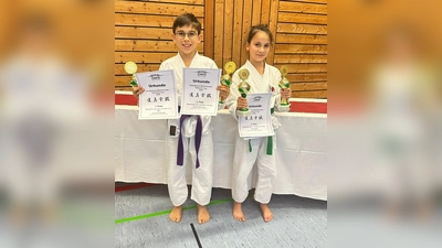 Links Julius Schwindler, rechts Aylin Boldi. (Bild: Alin Boldi)