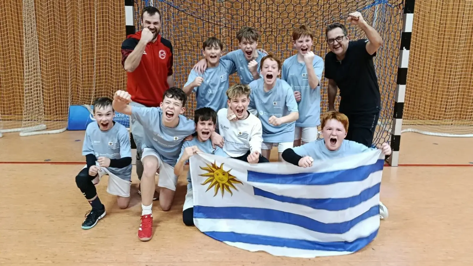 Die Mini-Weltmeister Uruguay, vertreten durch die D-Jugend des HC Sulzbach-Rosenberg (Bild: Hans-Jürgen Kästl)