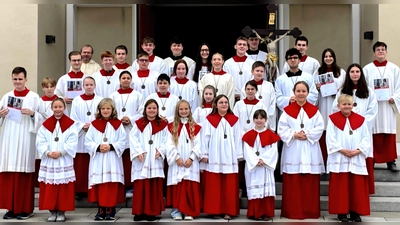 Ministranten stellten sich zum Erinnerungsfoto. (Bild: Tanja Wolfinger)