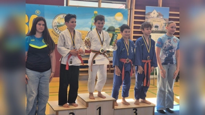 Siegerehrung beim Rapsöl Cup (Bild: Caroline Wittmann)