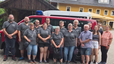 Die Teilnehmer des Vereinsausfluges freuen sich auf die Einkehr in die fränkischen Gastwirtschaft. (Bild: Peter Pöhlmann)