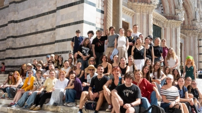 Welch ein Erlebnis: 53 Gestalter der FOS/BOS Weiden erkundeten Florenz und Siena. (Bild: Silke Winkler)