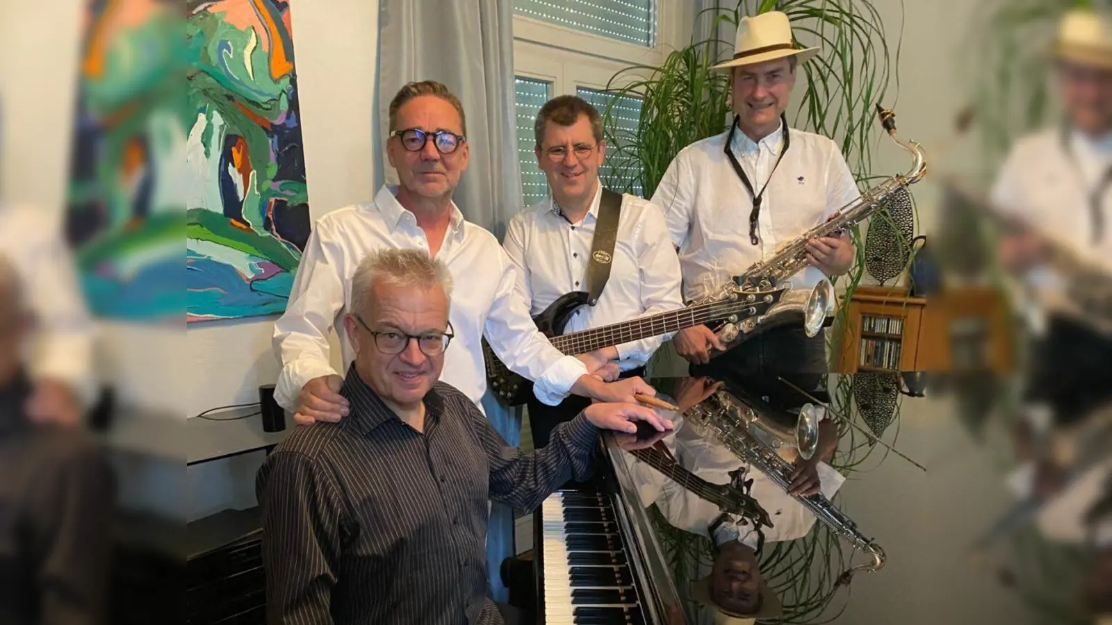 Bertelshofer &amp; Friends gastieren nicht zum ersten Mal im Kunsthaus Waldsassen. Jedoch gibt es öfter einmal eine neue Formation der Gruppe mit wechselnden Musikern zu erleben. Diesmal wird Bertelshofer neben seinem treuen Schlagzeuger Wolfgang Bitterer von Tom und Simi begleitet. .  (Bild: Maria Bertelshofer)