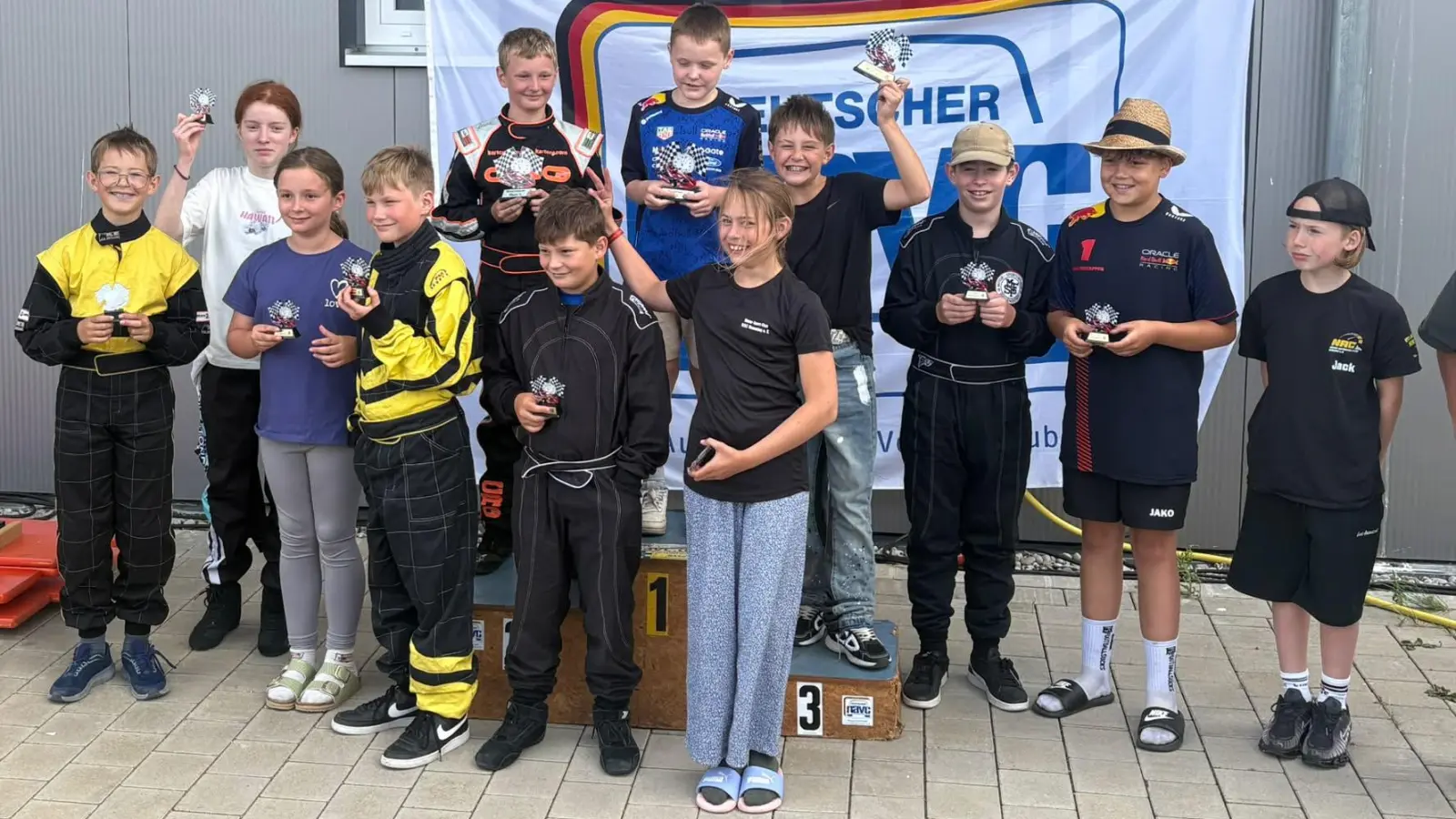 Siegerehrung der Klasse 17. (Bild: Holger Reuster)