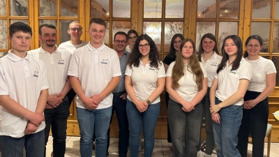 Die Vorstandschaft (Bild: Lena Dirscherl)