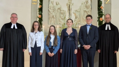 4 Jugendliche wurden am Hirtensonntag in Erbendorf konfirmiert. (Bild: Thomas Berthold/Franziska Berthold)