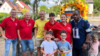 Foto mit den Gewinnerkindern. (Bild: Silke Tanner)