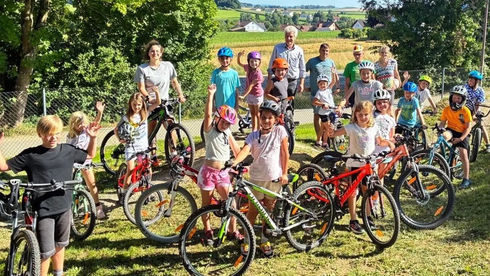 20 Teilnehmer bei Kinderferienprogramm des SPD Ortsvereins Floß (Bild: Robert Lindner)