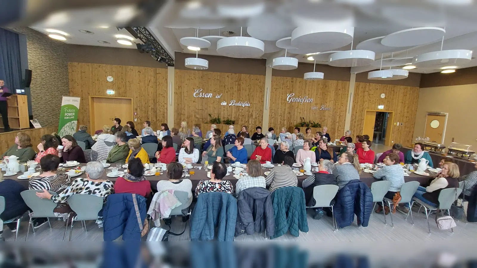 Landfrauenfrühstück Emil-Kemmer-Haus in Oberviechtach (Bild: Sabine Schindler)