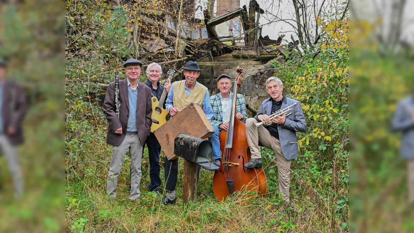 Das Bild zeigt die Gruppe „Die Namenlosen“, die mit ihrem Musikkabarett „A Koffer voll Leb’n“ in Haunritz gastiert. (Bild: Herbert Bauer)