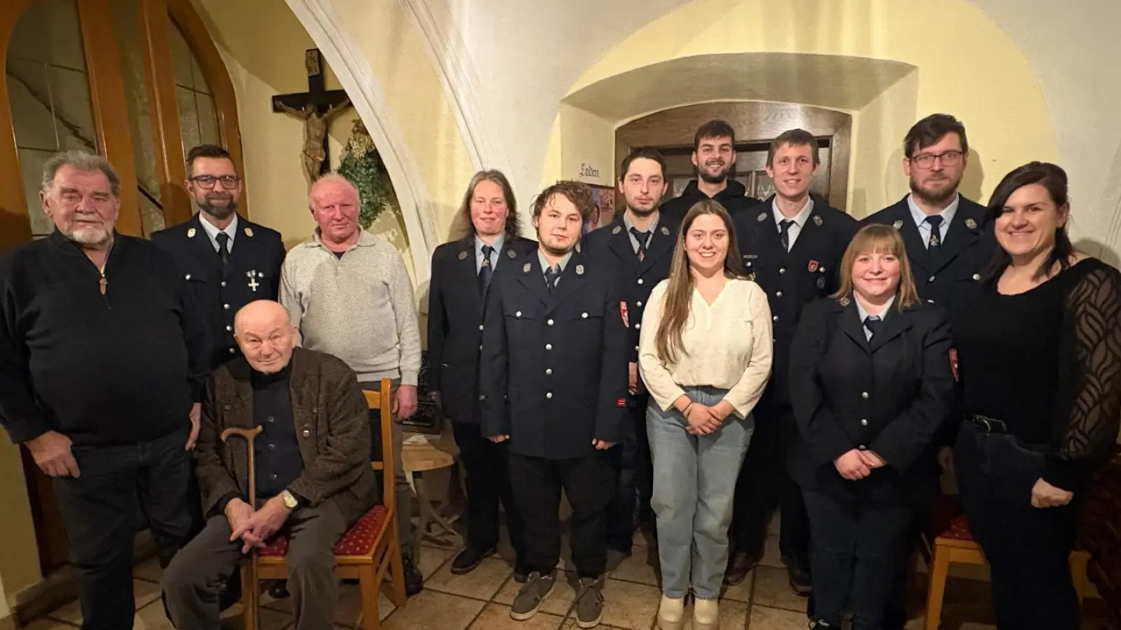 Geehrte Mitglieder im Rahmen der Dienstversammlung FFW Georgenberg-Neuenhammer (Bild: Martina Seidl)