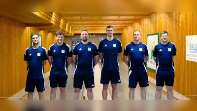 Die Kegler-Herrenmannschaft des TUS Schnaittenbach steigt in die Bezirksliga A-Nord auf. V.l.: Florian Graf, Niklas Hutzler, Daniel Stanke, Stefan Heuberger, Michael Hackel und Andreas Graf. (Bild: Ulli Linsmeier)