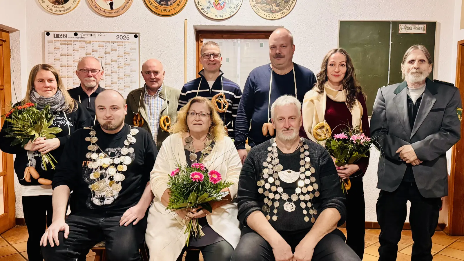 Vordere Reihe von links: Andreas Schneck, Sigrid Reuß, Thomas Bauer. (Bild: Michael Ertl)