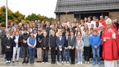 Gruppenbild Firmung (Bild: Florian Schießl)