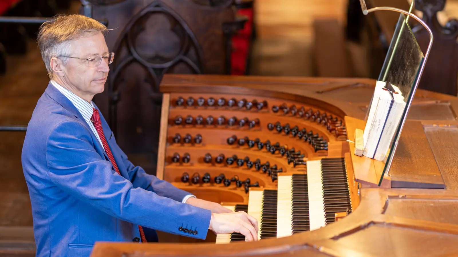 Franz Josef Stoiber in Regensburg Cathedral Photo: www.fotografie.andreas-ellermeier.de. (Bild: Andreas Ellermeier)