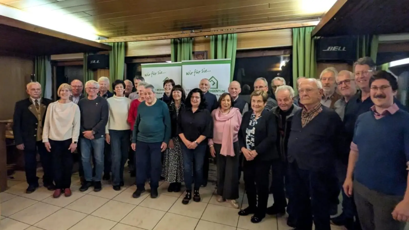 Zahlreiche Mitglieder der Neustädter Siedlergemeinschaft wurden in der Mitgliederversammlung für langjährige Treue geehrt. (Bild: Walter Rustler)