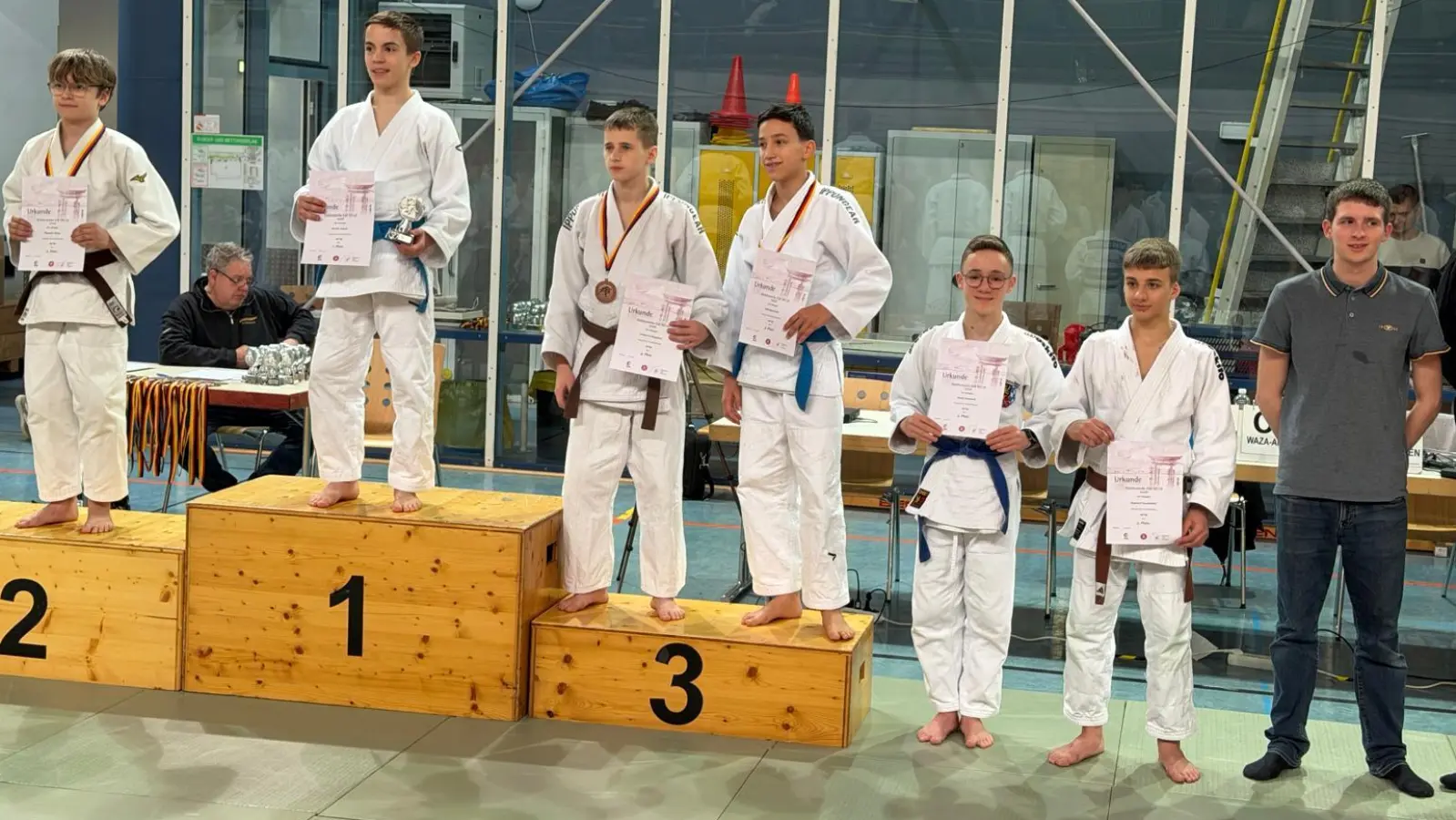 Siegerehrung  (Bild: Manfred Schmid)