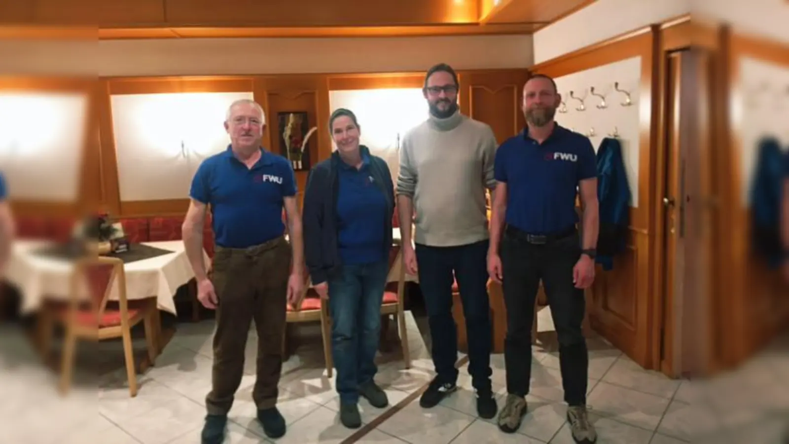 Der neu gewählte FWU Vorstand von links, Werner Müller 2. Vorstand, Christine Moser 1. Kassier, Peter Böhm neuer 1. Vorstand und Andy Moser Schriftführer (Bild: Werner Müller)