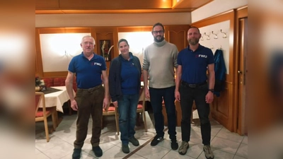 Der neu gewählte FWU Vorstand von links, Werner Müller 2. Vorstand, Christine Moser 1. Kassier, Peter Böhm neuer 1. Vorstand und Andy Moser Schriftführer (Bild: Werner Müller)