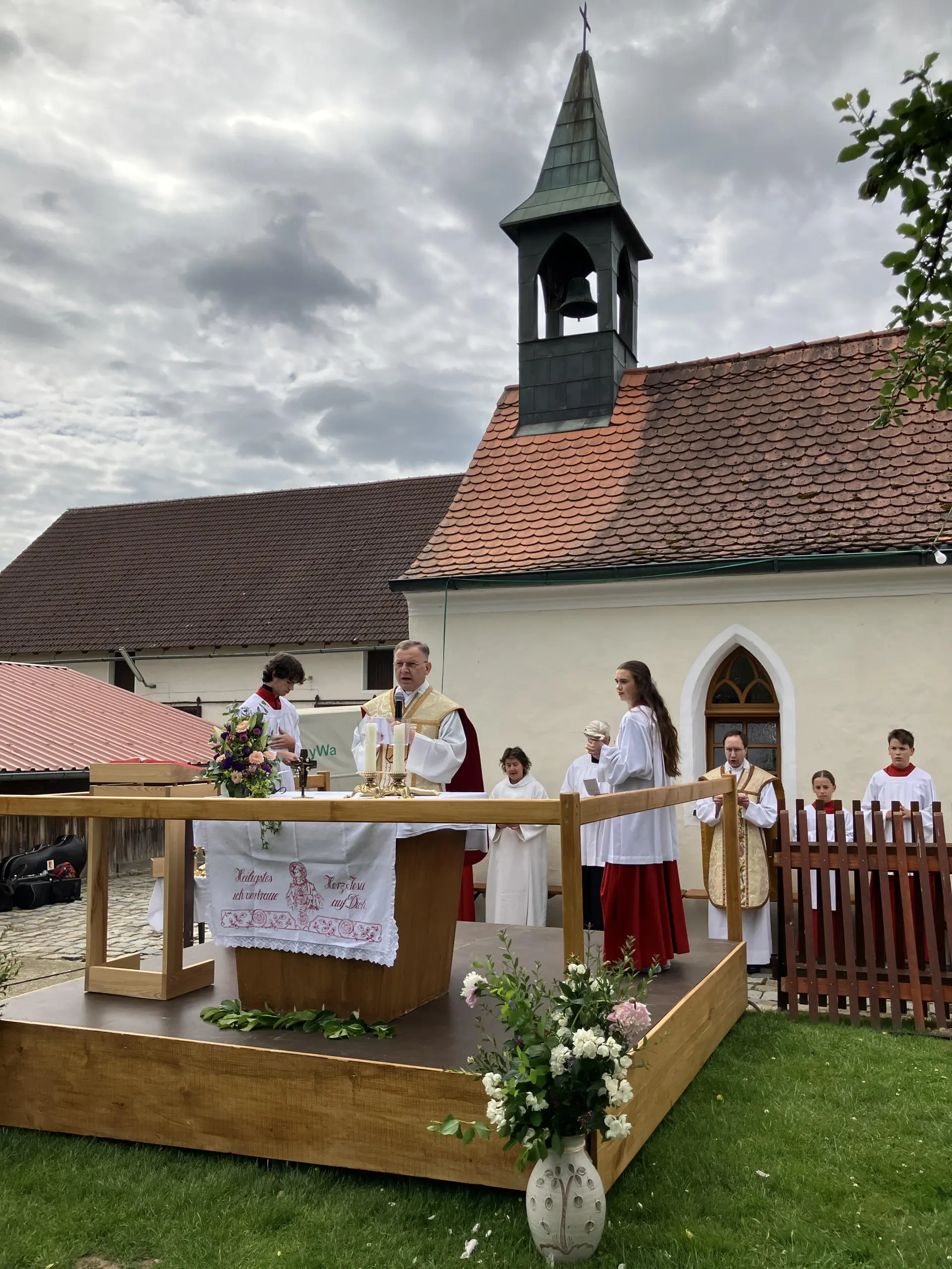 Gottesdienst mit Stadtpfarrer Markus Brunner in Lengenloh. (Bild: Sabine Weiß)