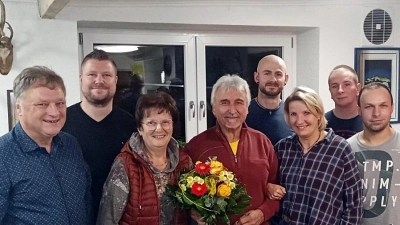 Der Vorstand der Christlichen-Umland-Union (von links): Josef Lehner, Bernhard Ziegler, Maria Regn, Siegfried Sattler, Peter Höllerer, Martina Geyer, Michael Wagner und Christoph Rupprecht. (Bild: CUU Auerbach)