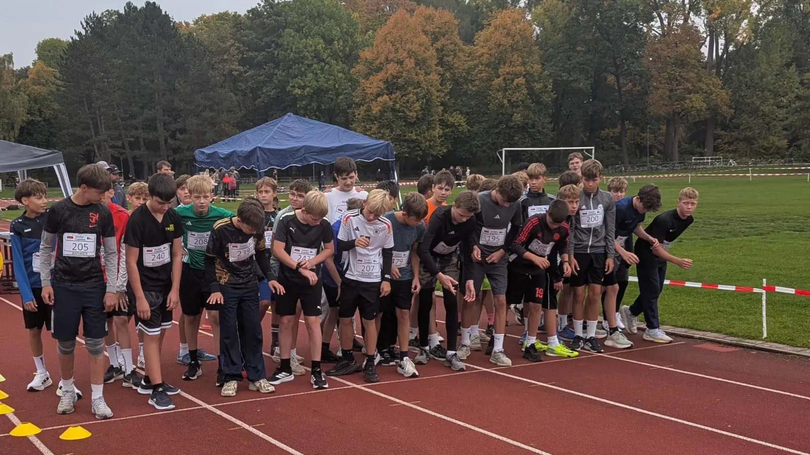 485 Schüler gingen in Teams an den Start, um ihre sportliche Leistungsfähigkeit unter Beweis zu stellen. (Bild: Stefanie Müller)