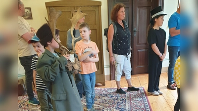 Im Rahmen des Ferienprogramms der Stadt Bärnau besuchten die Kinder die alte Reitschule in Tachov. (Bild: Ingrid Leser)