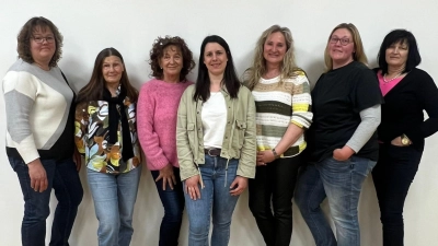 Die neue Vorstandschaft vom Hauswirtschaftlichen Fachservice Weiden/OPf. Nord<br>(von links nach rechts: Petra Beimler, Maria Trepl, Else Meierhöfer, Ines Wagner, Inge Wick, Nadine Nirschl, Rita Raps).<br> (Bild: Inge Wick)