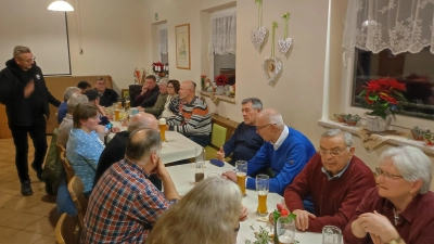 Besinnlich aber auch lustig gestaltete sich der Jahresabschluss der KSK. (Bild: Siegfried Bock)