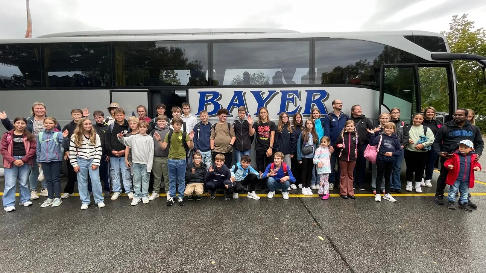 Die Ministrantengruppe der Pfarreiengemeinschaft Theuern-Ebermannsdorf-Pittersberg (Bild: Silvia Büchold)