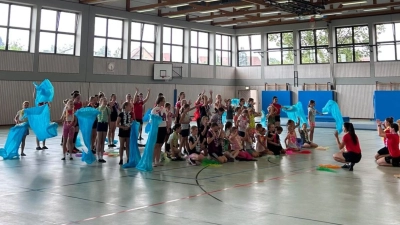 Haiwaii-Flair beim Ferienprogramm des TB Jahn Wiesau. (Bild: Annika Dagner)