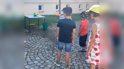 Ihren hellen Spaß hatten die Kinder bei den einzelnen Spielstationen. (Bild: Carmen Stetter)