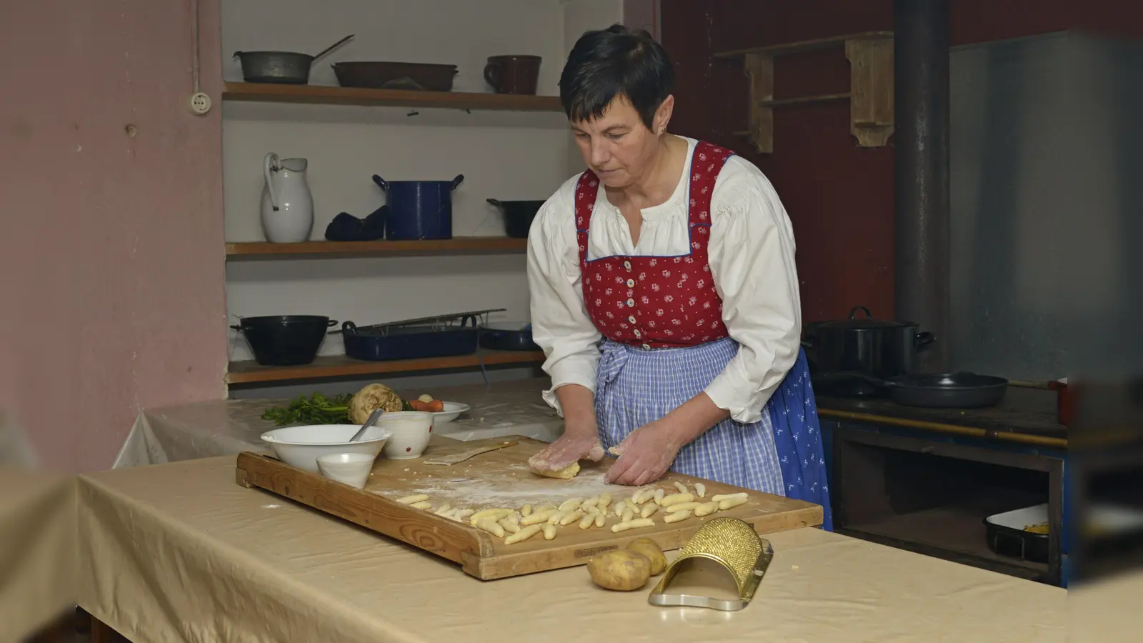 Frische Schoppala gehören zu den Spezialitäten beim Tag der Oberpfälzer Kulinarik im Freilandmuseum Oberpfalz. (Bild: Eva Gröninger)