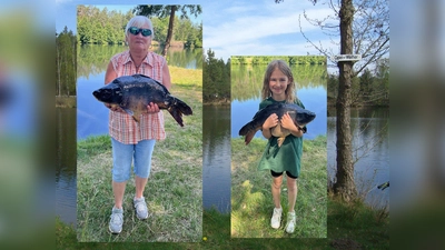 Fischerkönigin Christa Rimkus und Jungfischerkönigin Emilia Klunk am Opelweiher (Bild: Wolfgang Specht)