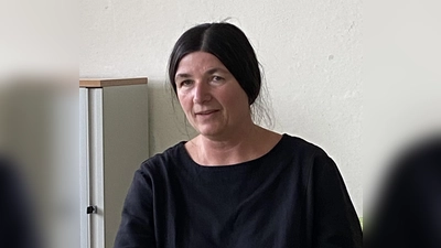Schwester Maria Lumina zitierte aus religiösen Büchern.  (Bild: Uwe Guttenberger)