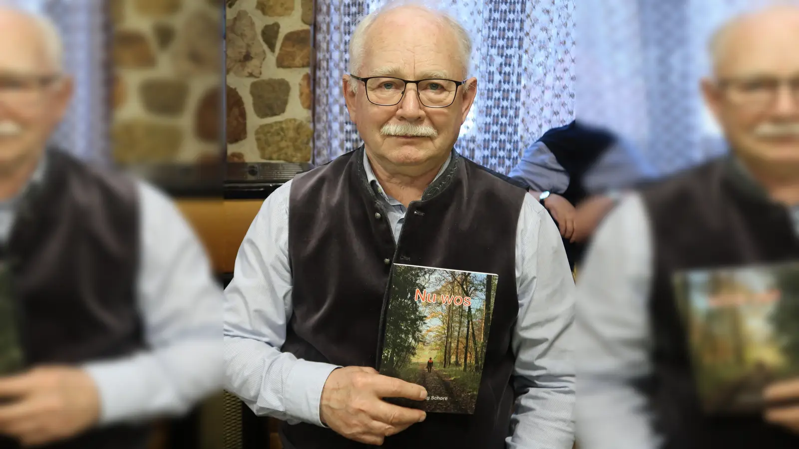 Heimatlicher Buchautor Sandreng Schore (Bild: Heribert Urbanek)