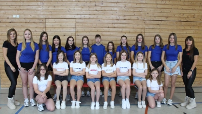 Gruppenbild Dance Surprise (Bild: Hermann Träger)