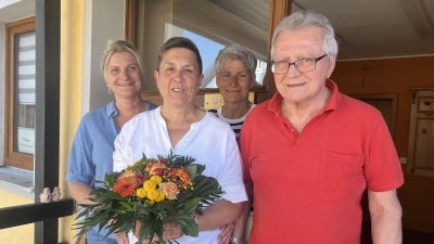 Frau Christiane Böhm/PDL, Frau Irene Eckl, Frau Claudia Reiter /GF und Herr Hubert Ruml /1. Vorsitzender. (Bild: Claudia Reiter)