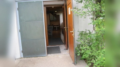 Die Jesus-Christus-Kirche in Altenstadt/WN öffnet ihre Tür für das 4. offene Singen. (Bild: Kurt Seibold)